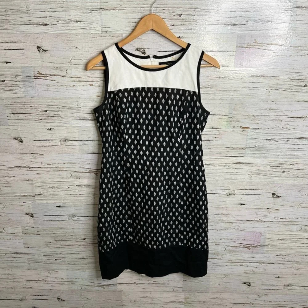 Ivanka trump black ivory dress sleeveless size 8